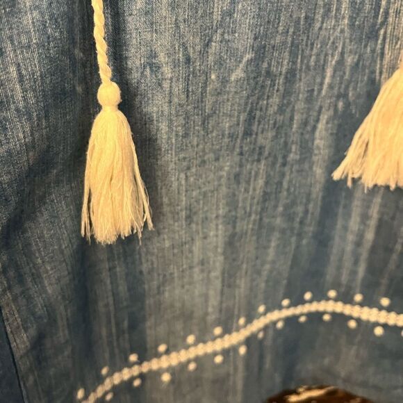 Umgee  light denim Boho tassel embroidered dress. Size L. Super soft. Casual - Picture 4 of 8